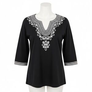 Dressbarn Collection Embroidered Tunic Top – Size M